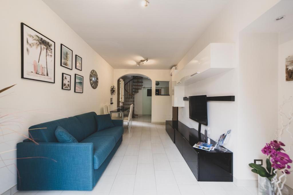 Molly Apartment Порто-Санто-Стефано Екстер'єр фото